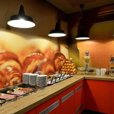 Star With Free Parking Apartament Budapesta