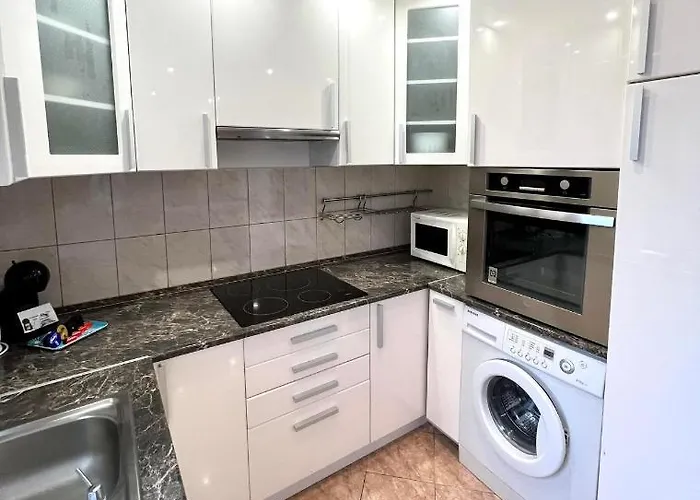 Star With Free Parking Apartament *